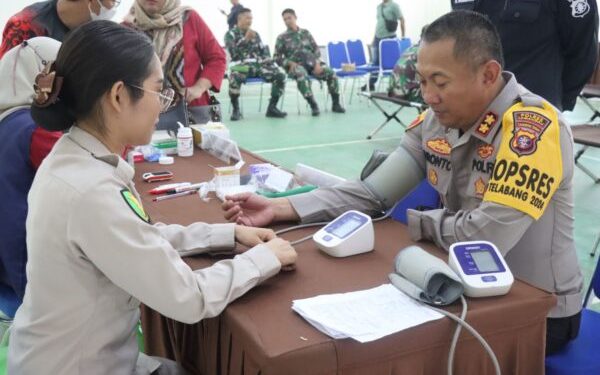 Polri lakukan donor darah rayakan hut humas ke 73