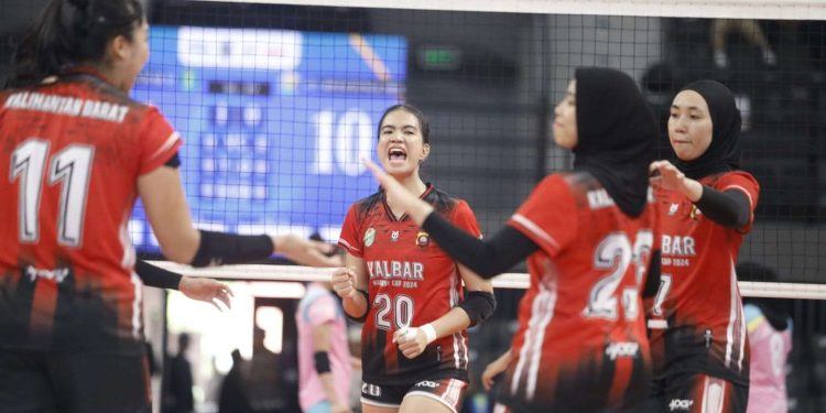 Pertandingan Perdana Tunamen Bola Voli Kapolri Cup 2024 Resmi Dimulai, Tim Putri Provinsi Kalbar Menang di Laga Pembuka