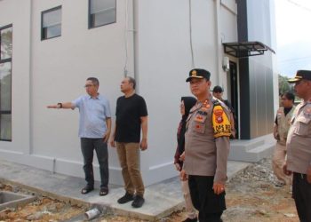 Kapolda Kalbar Tinjau Wilkum Polsek Entikong, Fokus pada Pengecekan SPKT dan BTNCLO