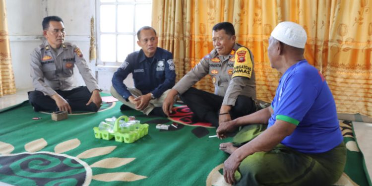 Polres Ketapang Laksanakan Kegiatan sambang di Kediaman Ketua MUI Kab. Ketapang