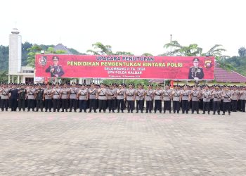 Kapolda Kalbar Pimpin Upacara Penutupan Pendidikan dan Pelantikan Bintara Polri Gelombang II T.A 2024