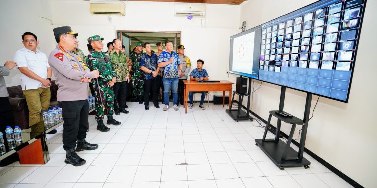 Kapolri Pastikan Pengamanan Gereja di Surabaya