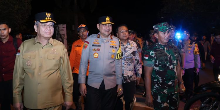 Malam Natal, Kapoda Kalbar Bersama Forkopimda Kota Pontianak, Patroli Amankan Malam Natal