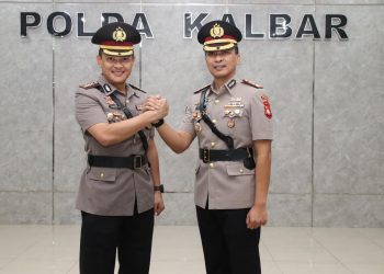 Upacara Serah Terima yang Penuh Makna: Kabid Humas Polda Kalbar Resmi Berganti di Balai Kemitraan Polda Kalbar