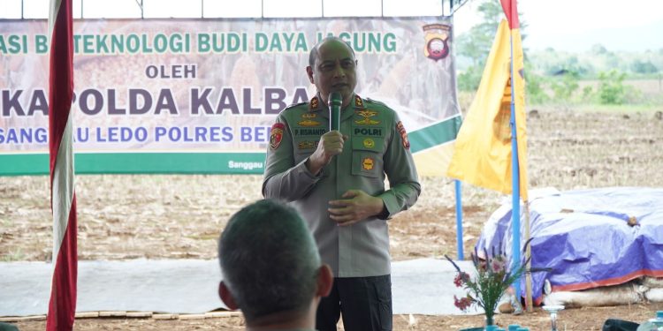 Hadiri Penerapan Bioteknologi Budidaya Jagung, Kapolda Kalbar : Inovasi Adalah Kunci Mendukung Langkah Ketahanan Pangan
