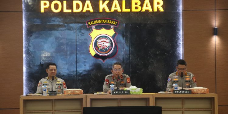 Persiapan Pengamanan Imlek dan Cap Go Meh, Polda Kalbar Gelar Latpraops Liong Kapuas 2025.