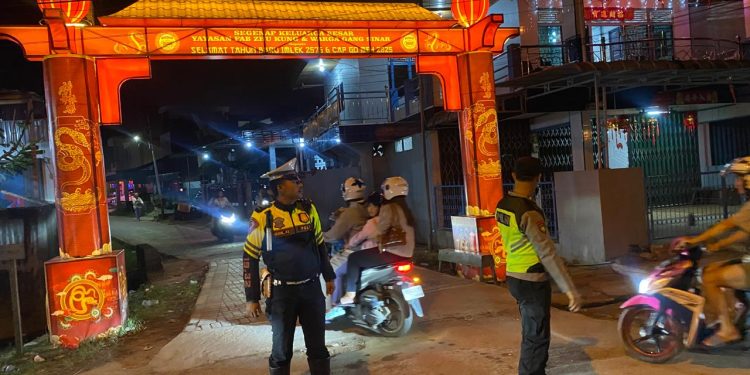 Beat Patroli Polres Singkawang Amankan Perayaan Imlek Dan Cap Go Meh 2025