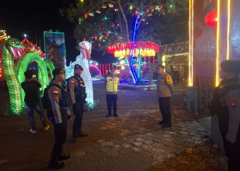 Kasatgas Humas Ops Liong Kapuas 2025 Polres Sambas Pimpin Patroli dan Pengamanan Perayaan Imlek 2576 M