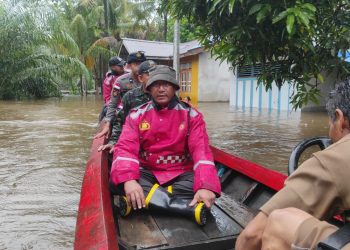 Pengecekan Kondisi Banjir di Dusun Mengkiang dan Dusun Borang, Kecamatan Kapuas, Kabupaten Sanggau
