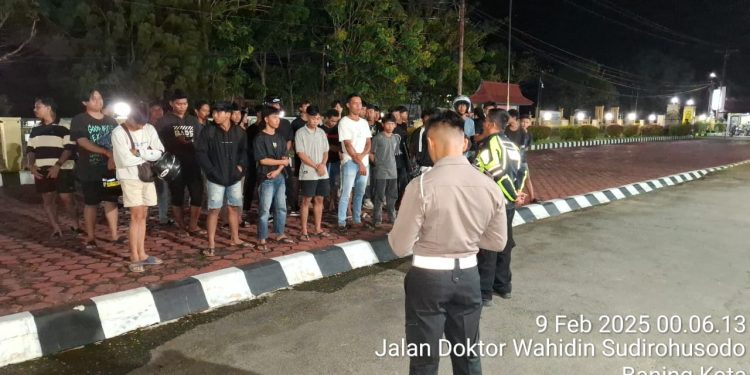 Polisi Tindak Puluhan Remaja Gunakan Knalpot Brong di Sintang
