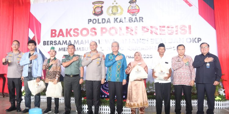 Kapolda Kalbar Laksanakan Baksos Polri Presisi Bersama Mahasiswa, BEM, dan OKP Sambut Ramadan 1446 H di Polda Kalbar