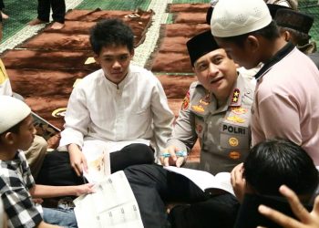 Kapolda Kalbar Beri Kultum Ramadan di Masjid Raya Mujahidin, Ajak Warga Jaga Keamanan