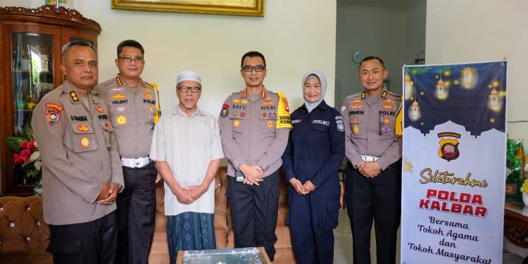 Perkuat Sinergi dalam Menjaga Kamtibmas Selama Bulan Suci Ramadhan, Polda Kalbar Jalin Silaturahmi dengan Ketua MUI Provinsi Kalbar.