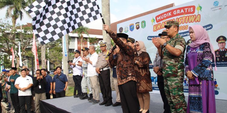 Pelepasan 1.300 Orang Peserta Mudik Gratis Khatulistiwa 2025, Aman Dan Nyaman Bersama Keluarga Sampai Tujuan