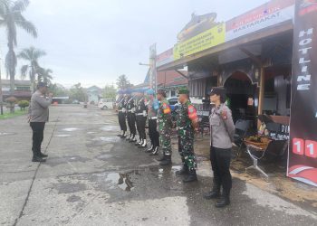 PENGAMANAN POS OPS KETUPAT KAPUAS 2025, POLRES KAPUAS HULU PASTIKAN SITUASI AMAN DAN KONDUSIF
