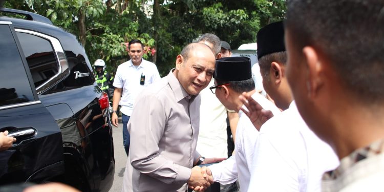 Sinergi, Kebersamaan, Dan Harmoni Di Bumi Khatulistiwa, Kapolda Kalbar Bersama Forkopimda Silaturahmi Halal Bihalal Di Kediaman Bupati Kubu Raya