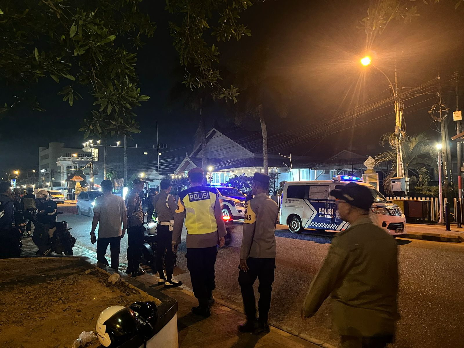 Cegah Kejahatan Jalanan, Petugas Gabungan Lakukan Patroli Bersama