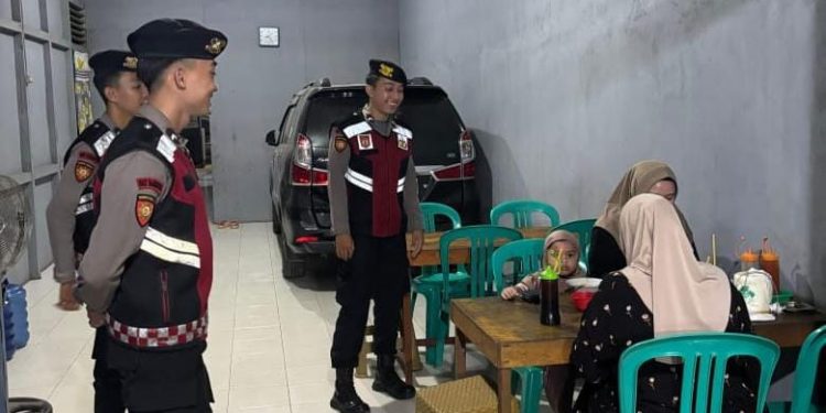 Patroli Kota Presisi, Sat Samapta Polres Sekadau Ciptakan Situasi Kamtibmas Kondusif