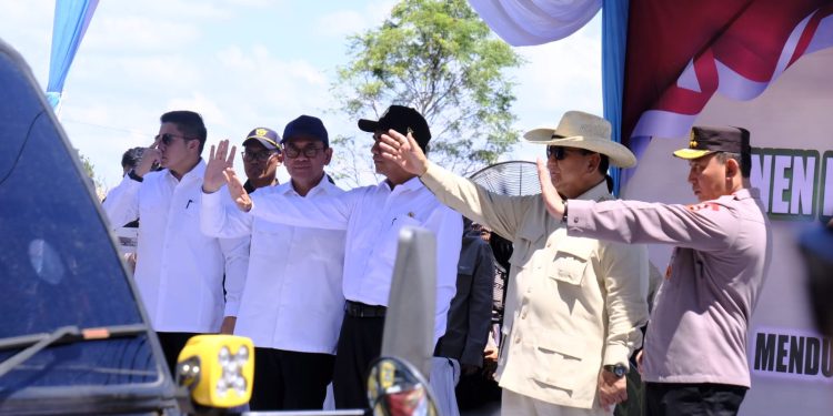 210 Ton Jagung Kalbar Tembus Malaysia, Prabowo: Langkah Besar untuk Petani Indonesia!