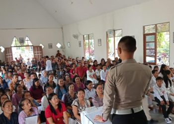 IPDA Aldo Sosialisasikan Operasi Patuh Kapuas 2025 di Gereja Kristus Raja Sekadau