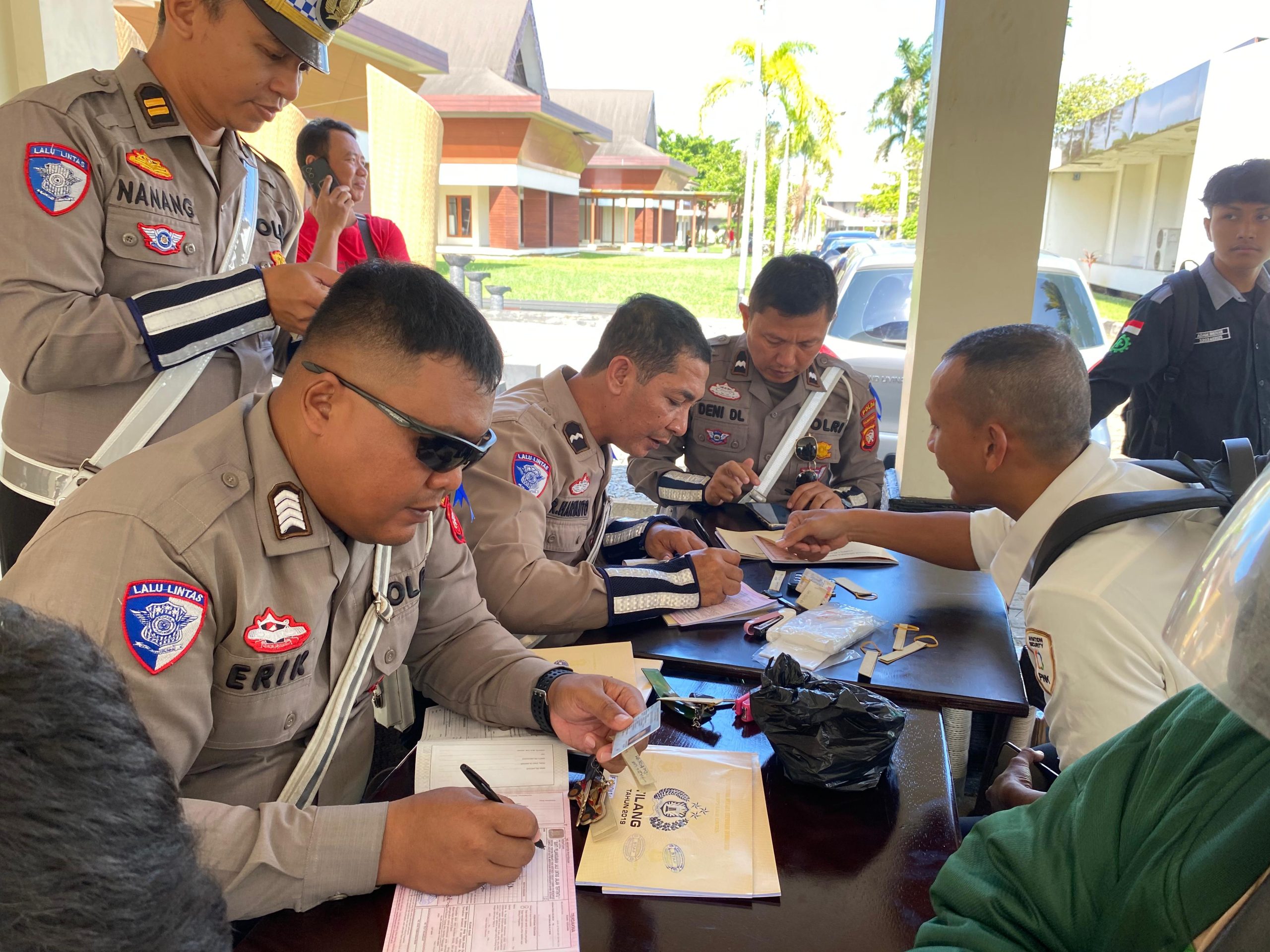 Tertib Berlalu Lintas! Polda Kalbar Jaring 30 Pelanggar di Hari Kedua Operasi Patuh
