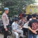 Ops Patuh Polres Sintang Bagikan Brosur Keselamatan dan Gelar Razia di Jalan MT. Haryono