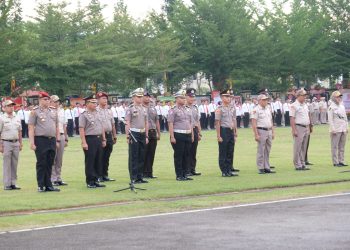 923 Personel Polda Kalbar Naik Pangkat, Kapolda: Ini Momentum Kebanggaan Keluarga