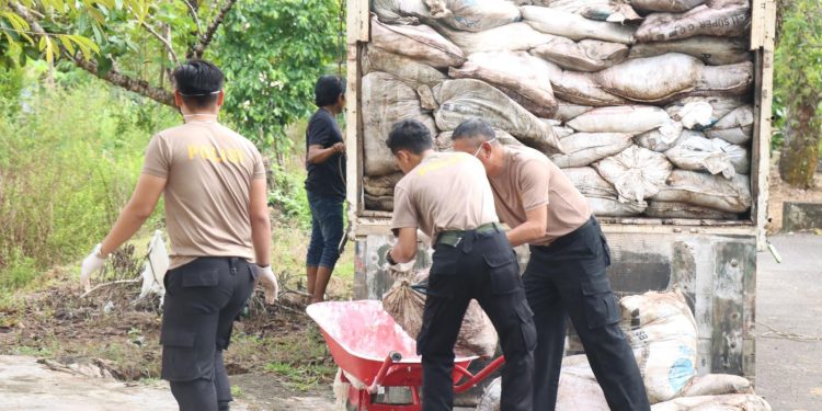 Polres Melawi Siapkan Pupuk Kohe untuk Dukung Program Pemerintah