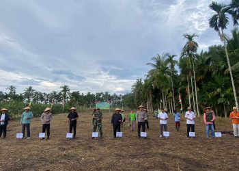 Bersama Petani, Polres Kubu Raya Wujudkan Swasembada Pangan 2025