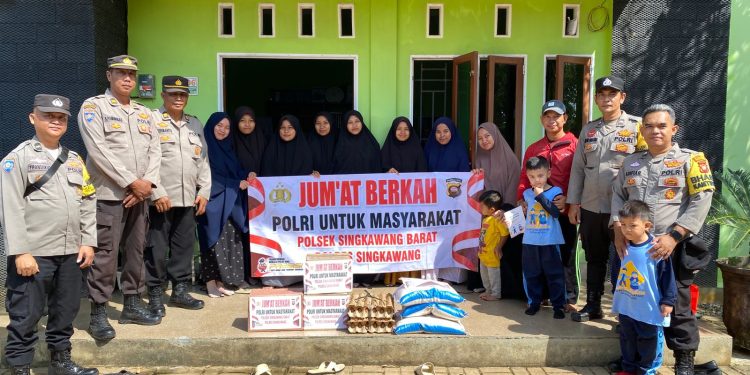 Polsek Singkawang Barat Gelar Jumat Berkah, Santuni Rumah Tahfidz Al-Qur’an Center