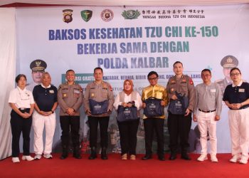 Polda Kalbar Gelar Bakti Sosial Kesehatan ke-150 Bersama Yayasan Buddha Tzu Chi Indonesia Wujud Kepedulian Nyata terhadap Kesehatan Masyarakat Kalimantan Barat