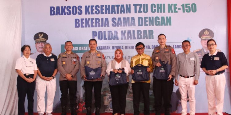 Polda Kalbar Gelar Bakti Sosial Kesehatan ke-150 Bersama Yayasan Buddha Tzu Chi Indonesia Wujud Kepedulian Nyata terhadap Kesehatan Masyarakat Kalimantan Barat