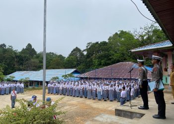 Hari Lalu Lintas Bhayangkara ke-70, Satlantas Polres Sekadau Sosialisasi Keselamatan di SMA Negeri 1