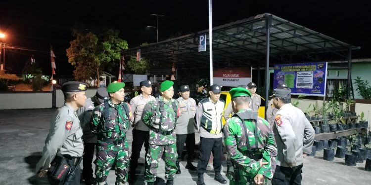 Polsek Singkawang Utara dan Koramil Gelar Patroli Skala Besar, Wujudkan Keamanan dan Kebersamaan