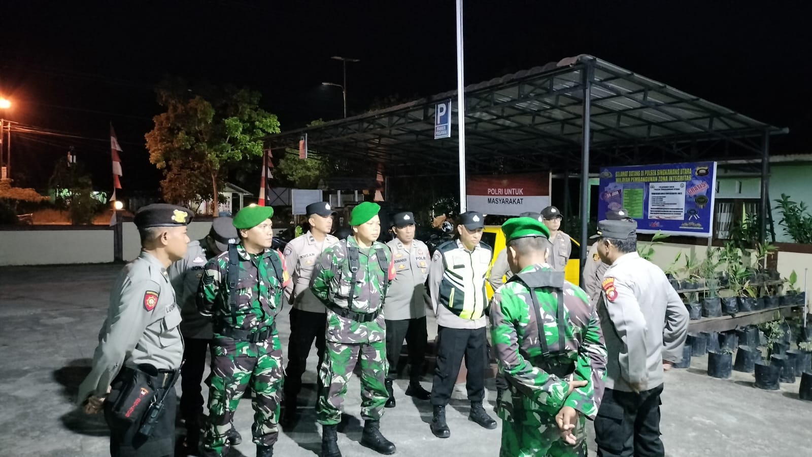 Polsek Singkawang Utara dan Koramil Gelar Patroli Skala Besar, Wujudkan Keamanan dan Kebersamaan